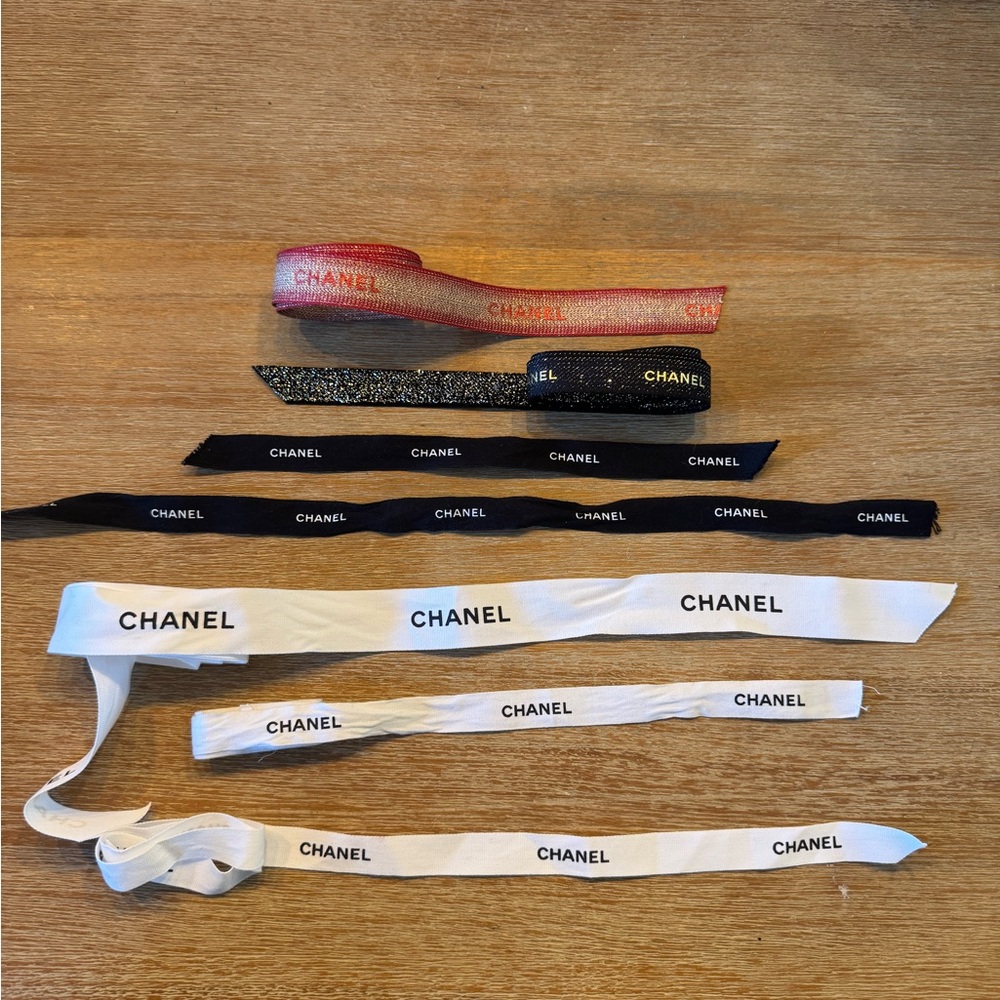 Chanel Women's Accessory Ribbon Set - Red, Black, White